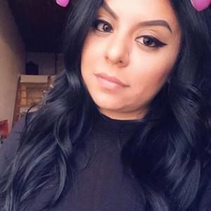 Meet your Posher, Alicia